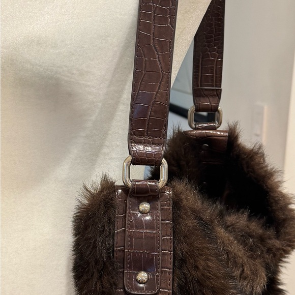 Bath & Body Works Dark Brown Fur Shoulder Bag - Picture 2 of 4